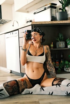 Molly Dixx Photo #341
