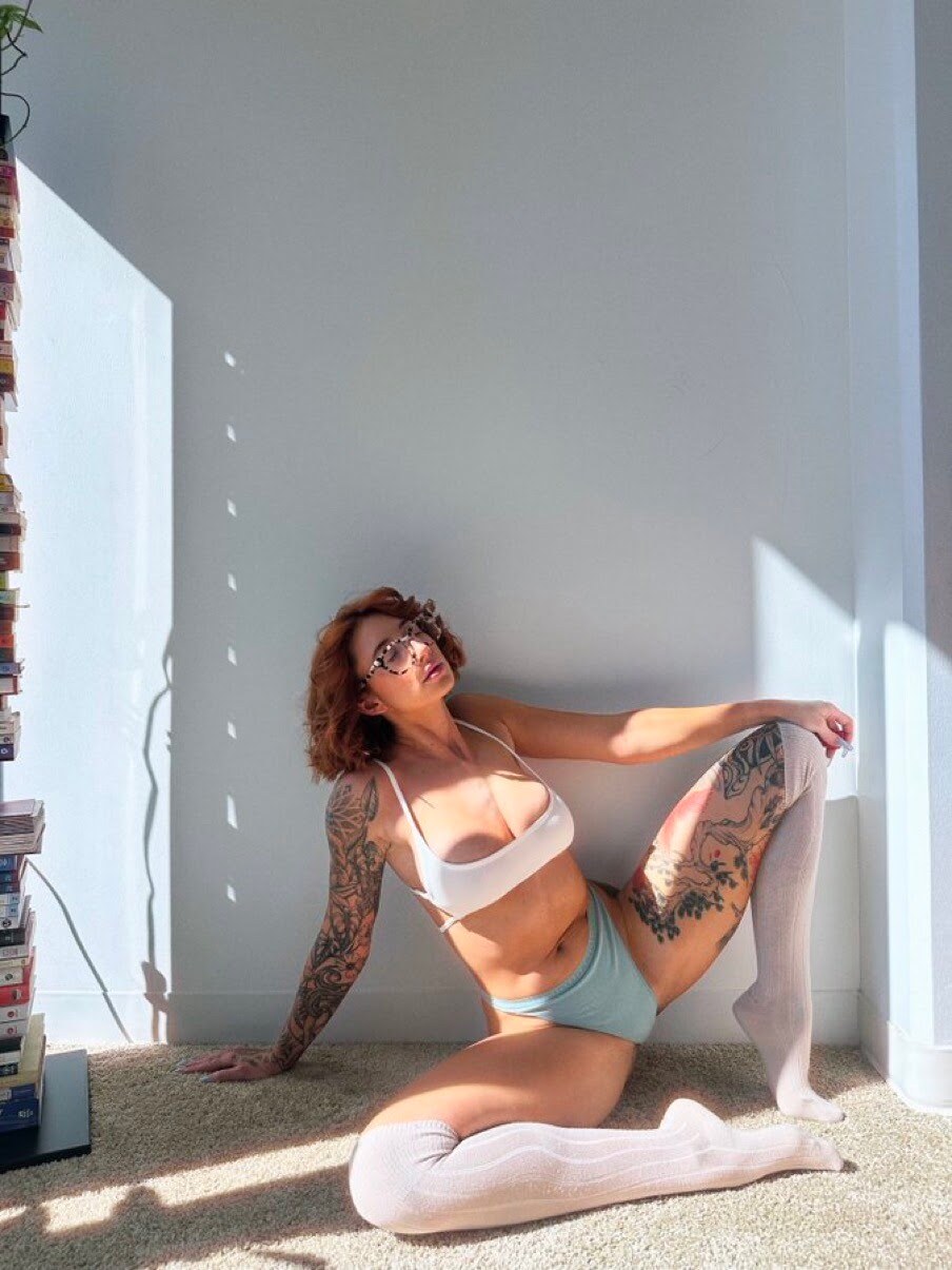 Molly Dixx Photo #347