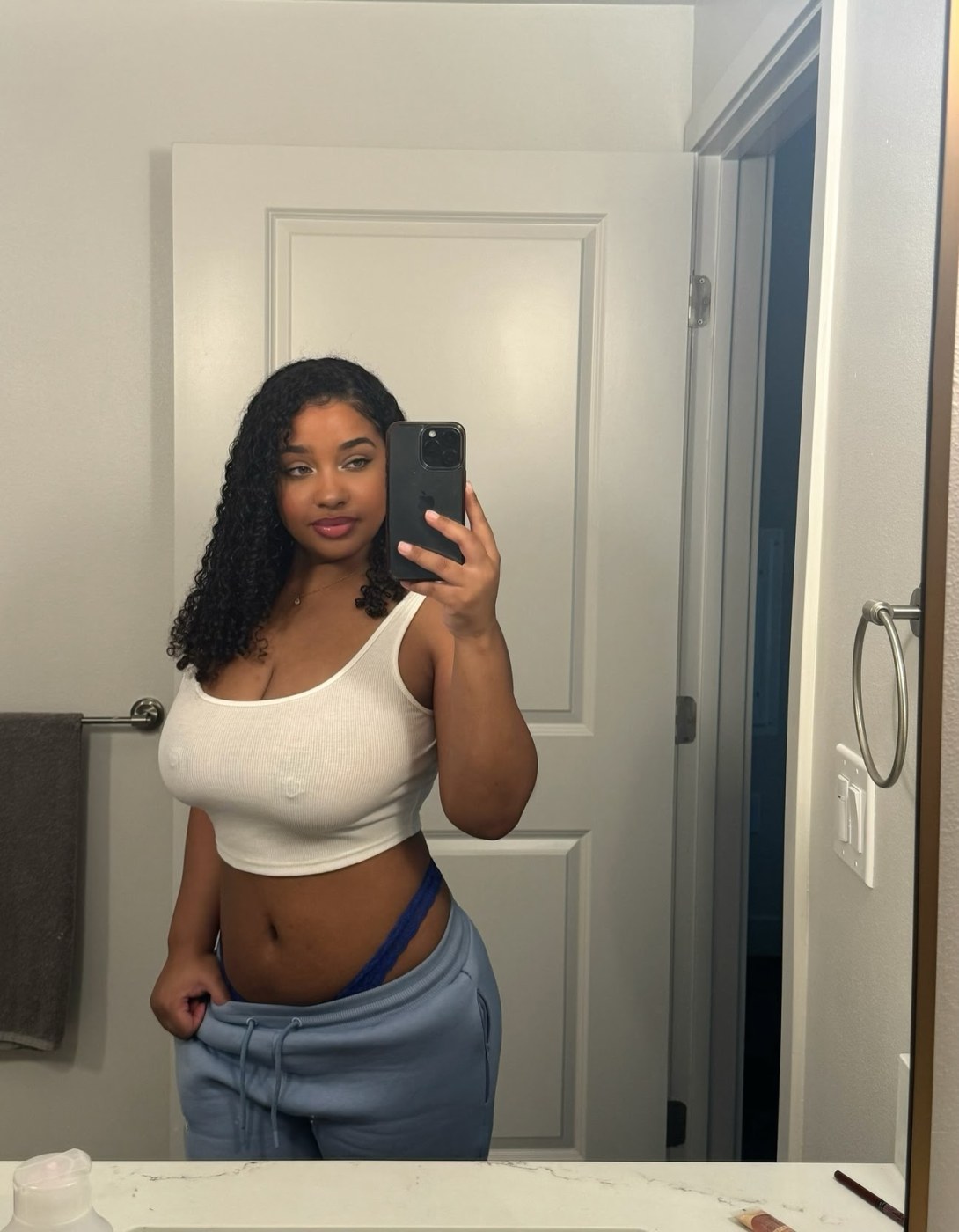 Corie Rayvon Photo #22
