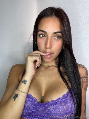 shaeanitta Photo #6
