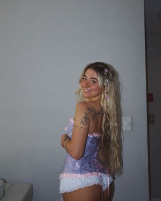 Crazycourtneyy Post #7