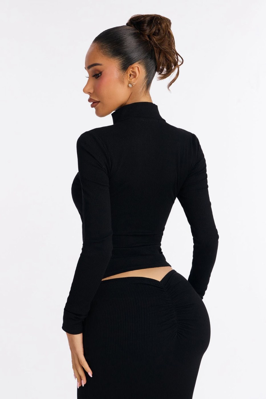 Janet Guzman Photo #58