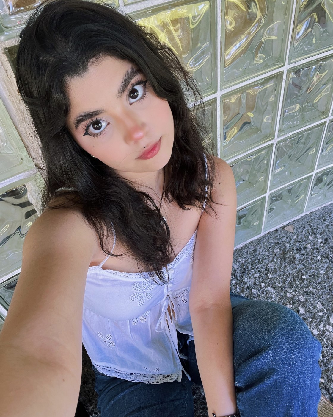 lynda parra Photo #1