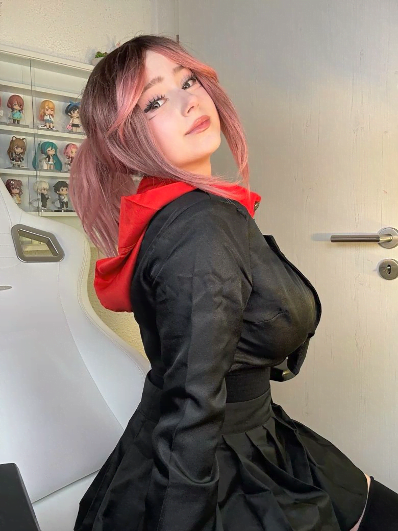 Upminaa Photo #161