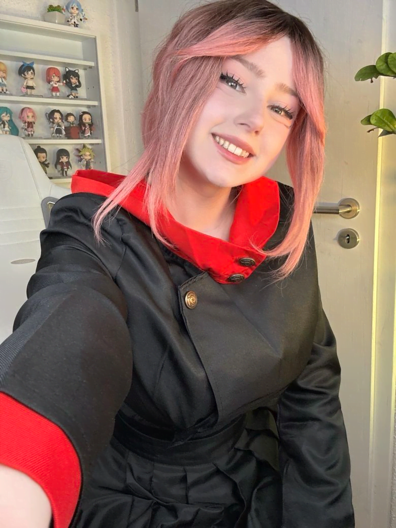 Upminaa Photo #159