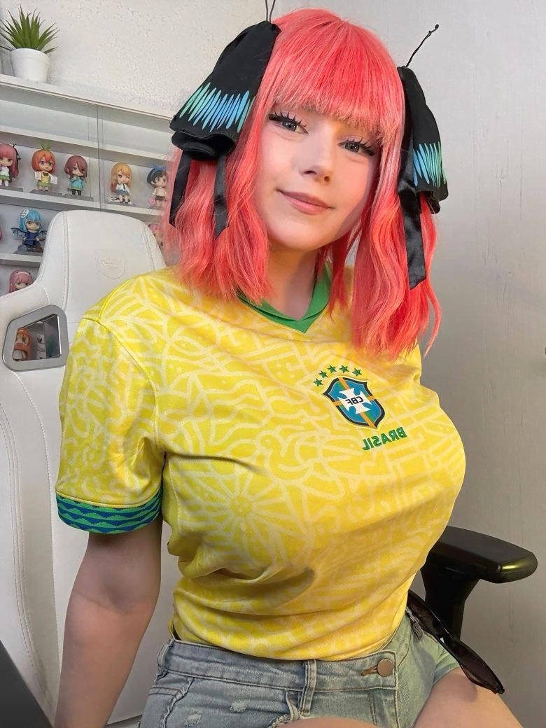 Upminaa Photo #210
