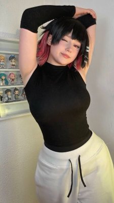Upminaa Photo #200