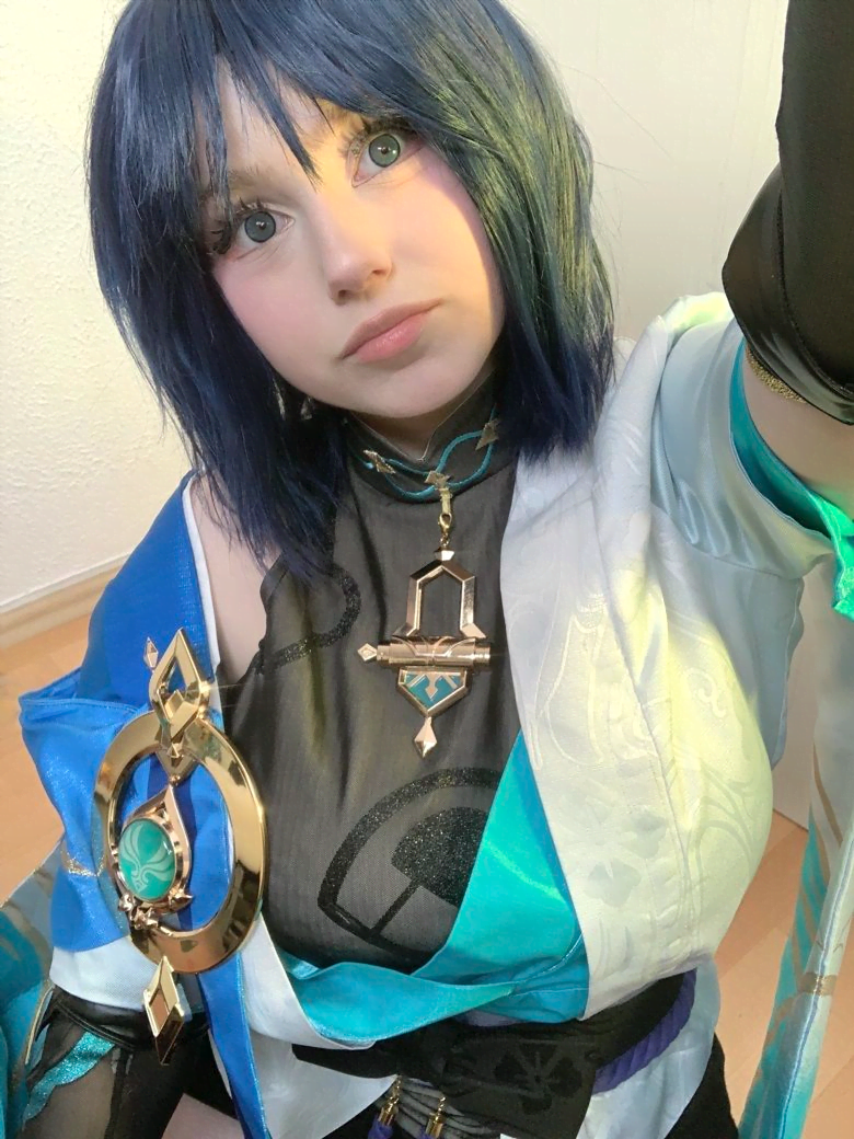 Upminaa Photo #245