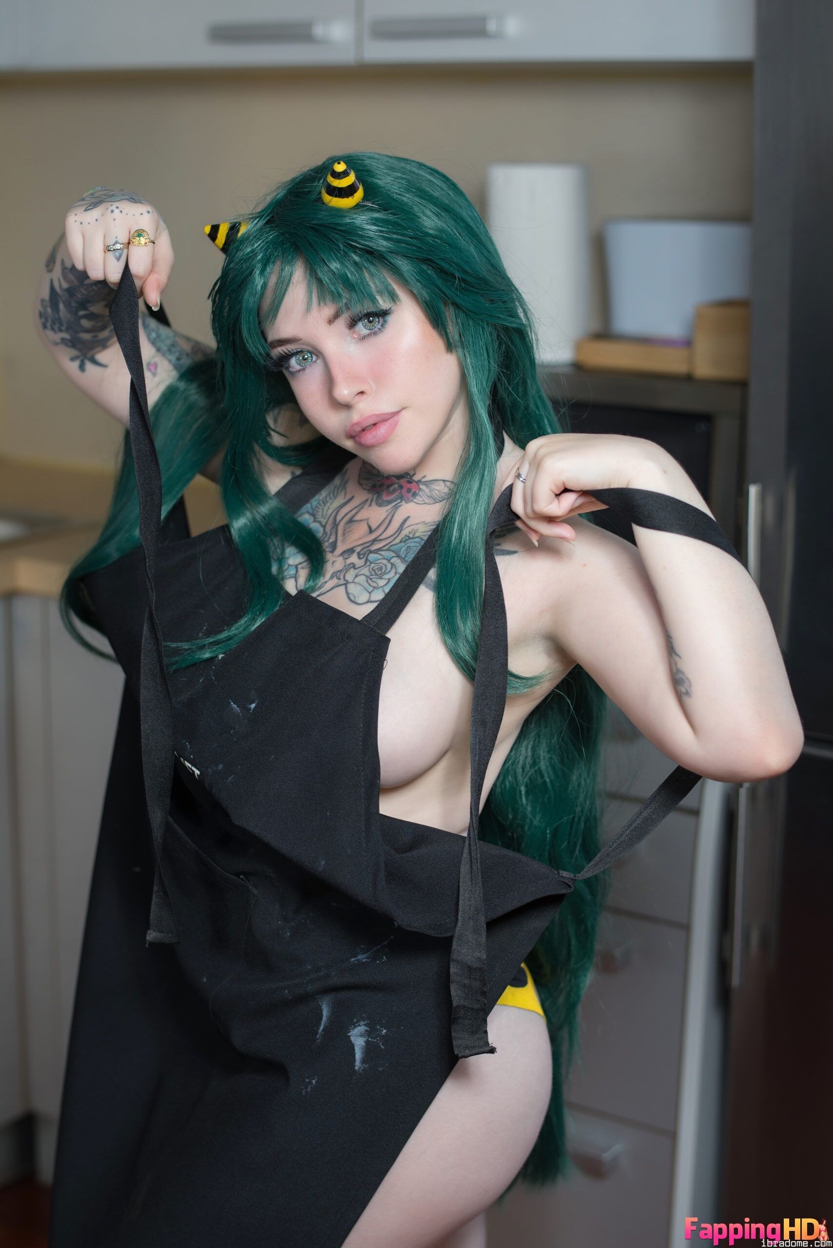 Marina Mui Photo #35