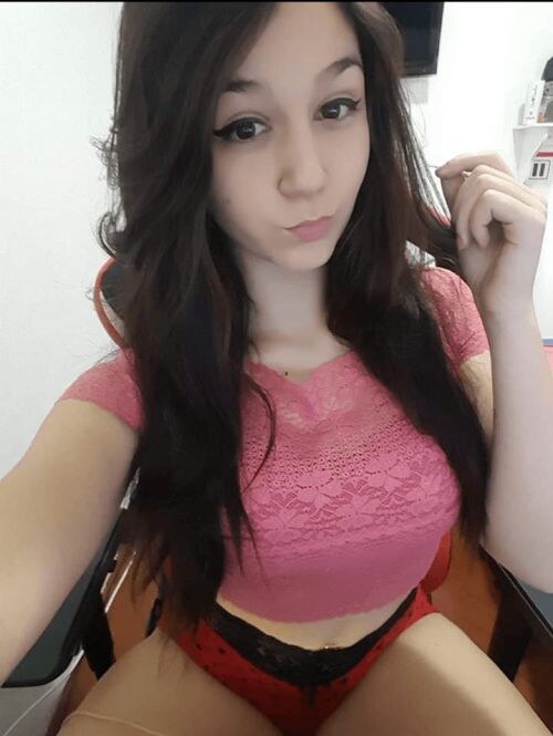 Carol Zinha Photo #30