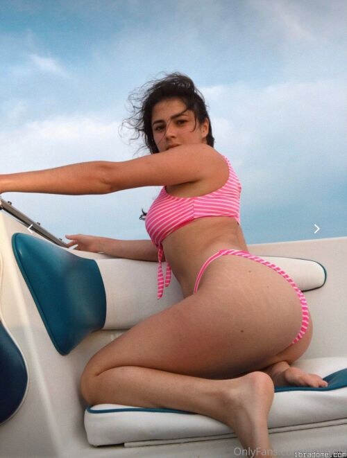 Holy Yoly Photo #119