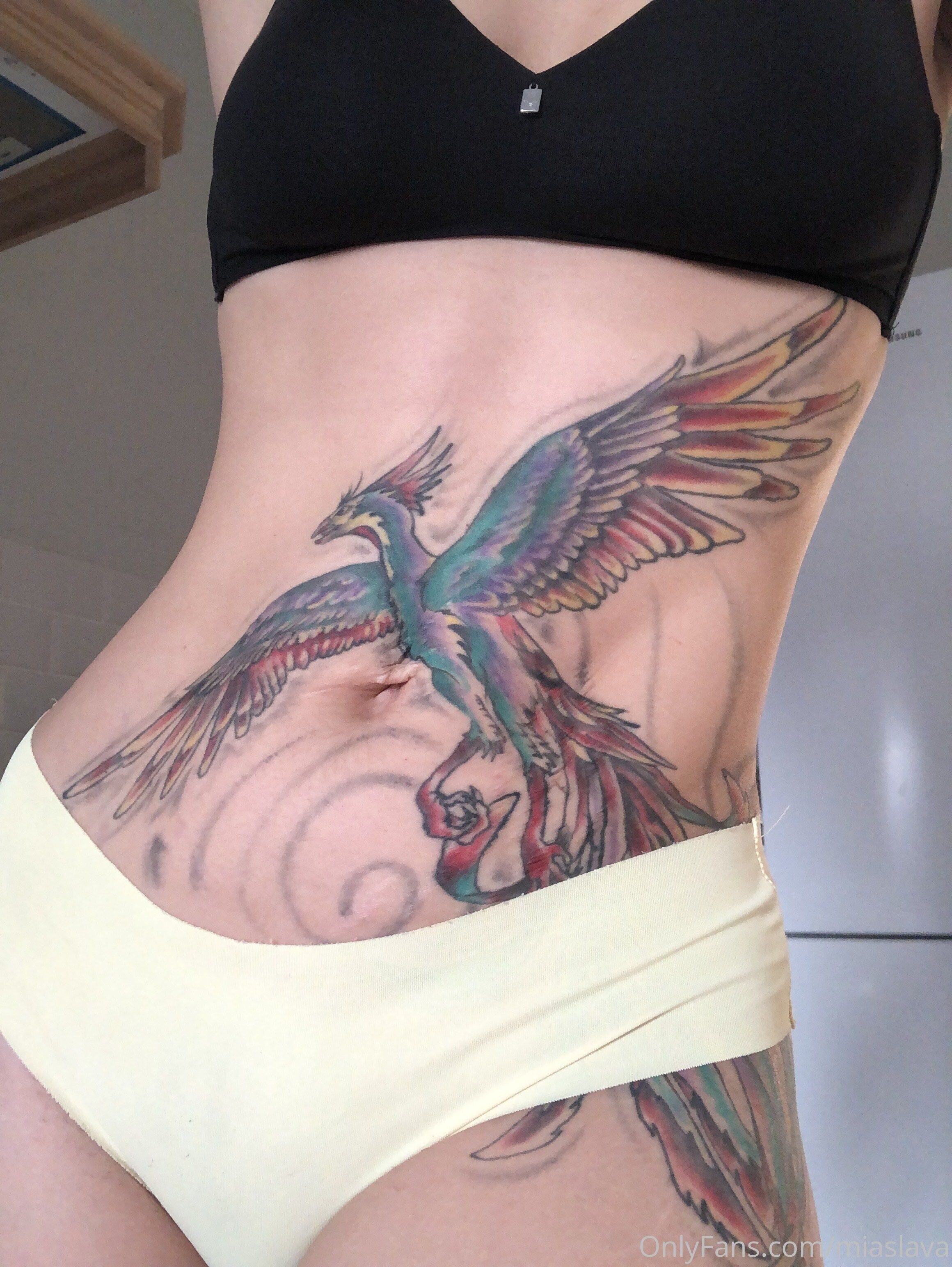 Alice Redlips Photo #114