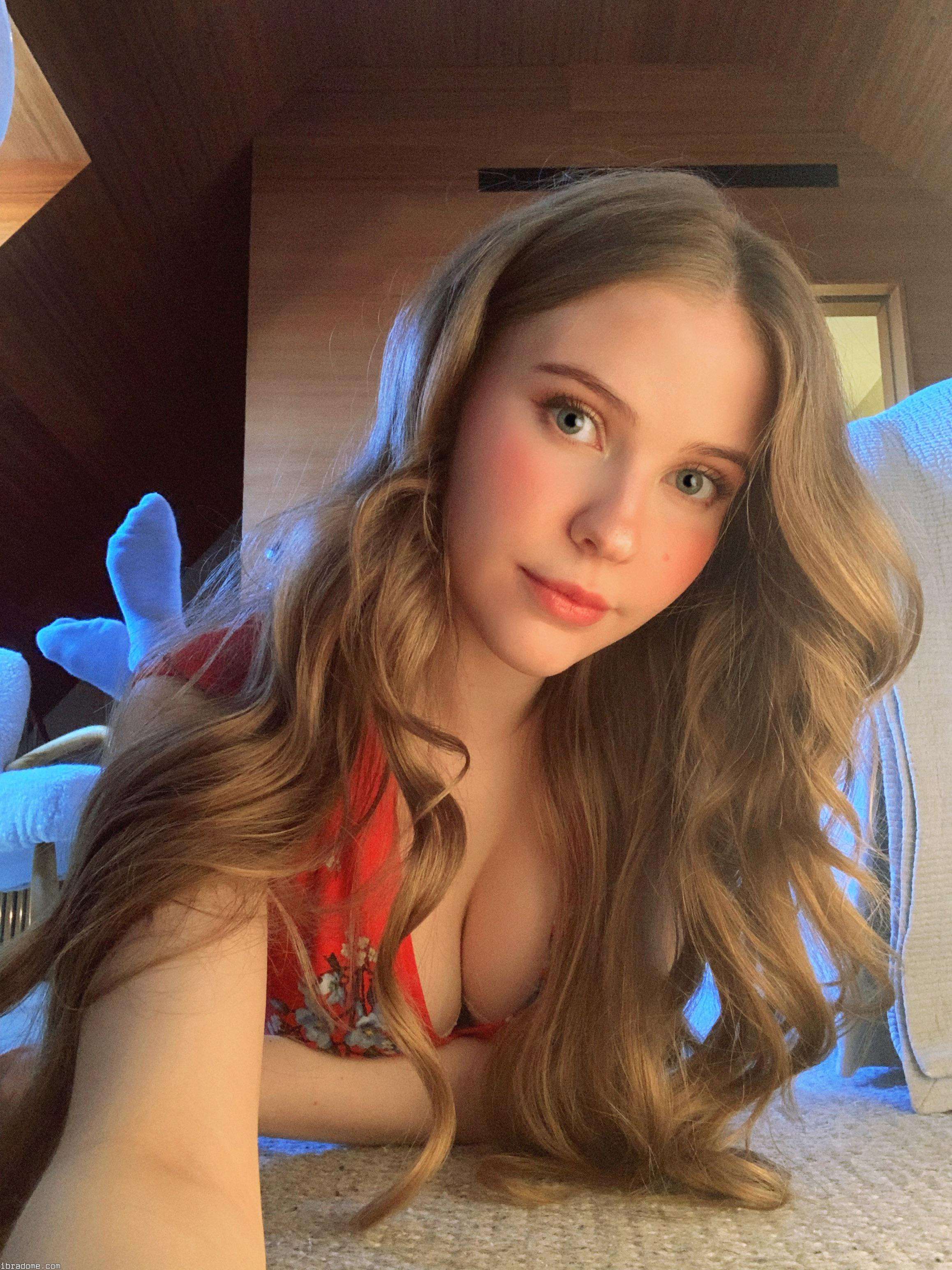 Linnea Kaller Photo #1