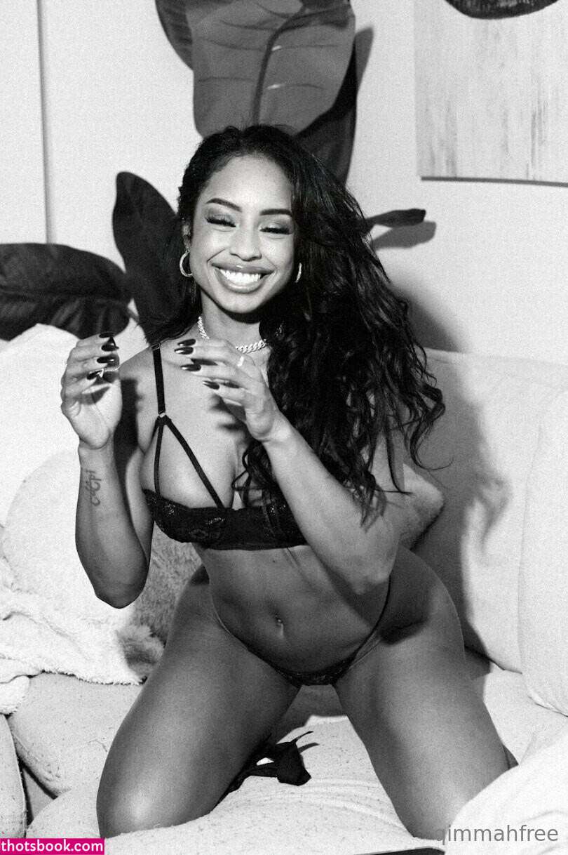 Qimmah Russo Photo #279