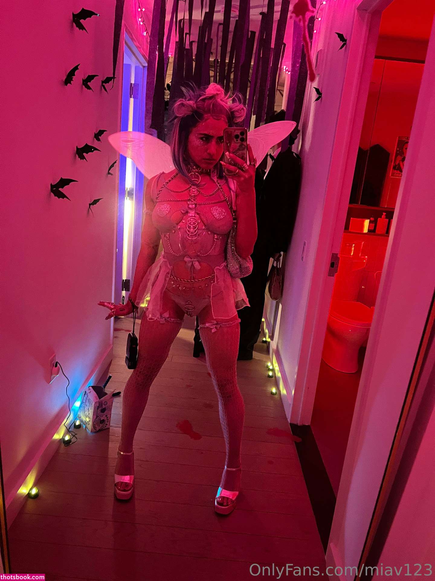 Mia Valentine Photo #92