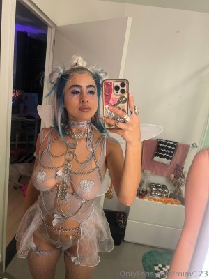 Mia Valentine Photo #94