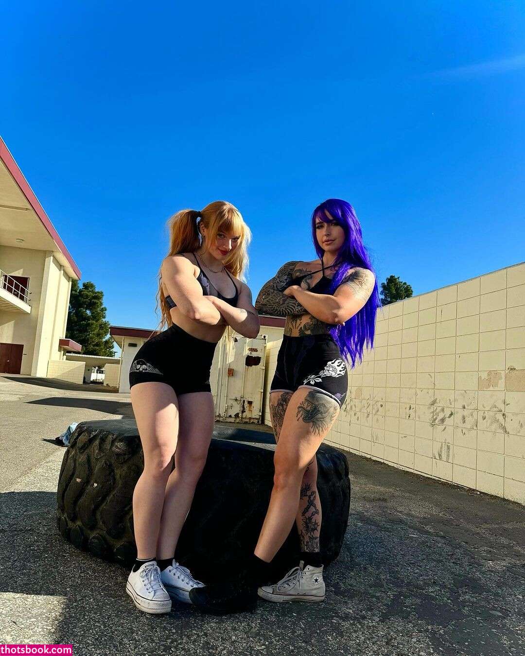 Strongwaifu Photo #107