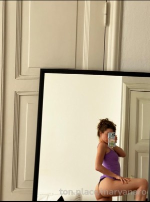 Maryana Ro Photo #73