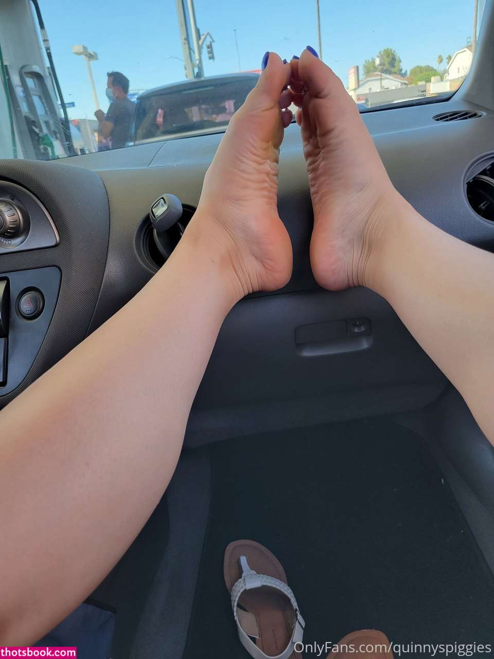 Aderes Quin Photo #33