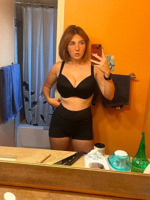 Megan Bitchell Photo #34