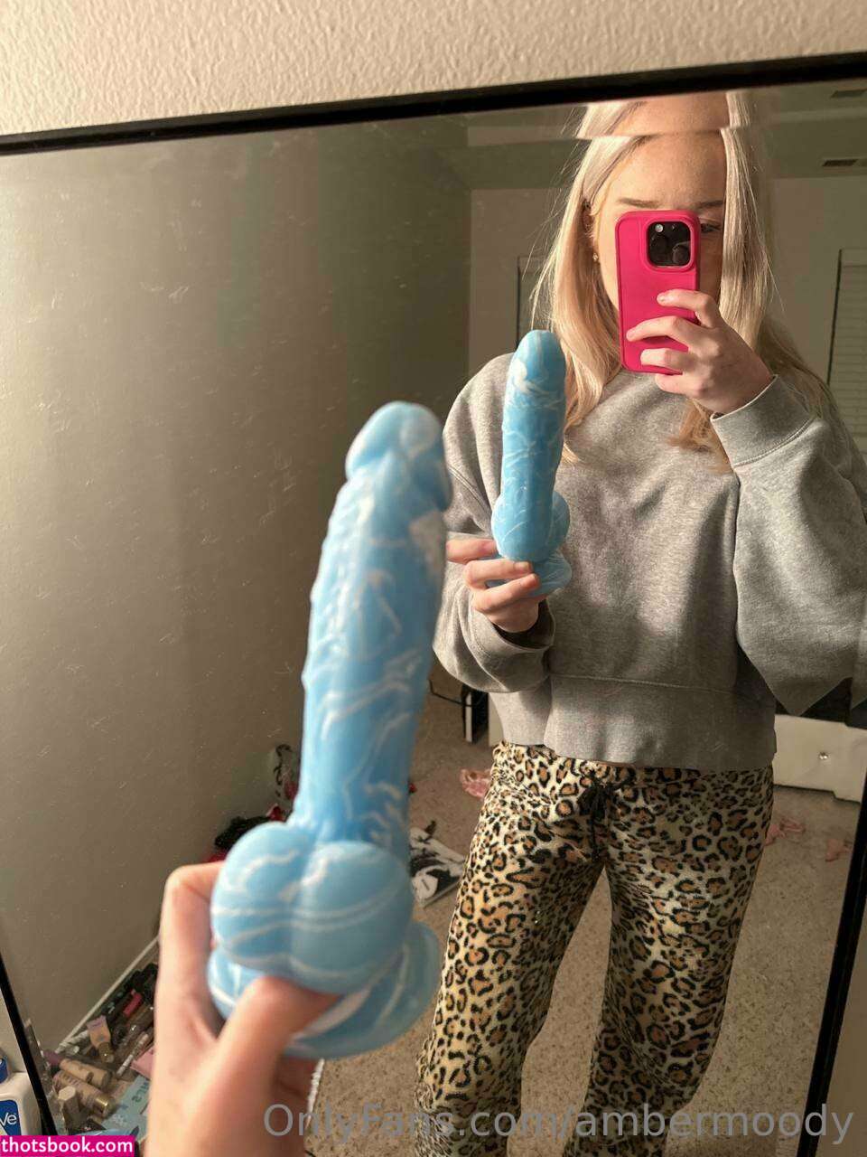 Ambermooody Photo #79