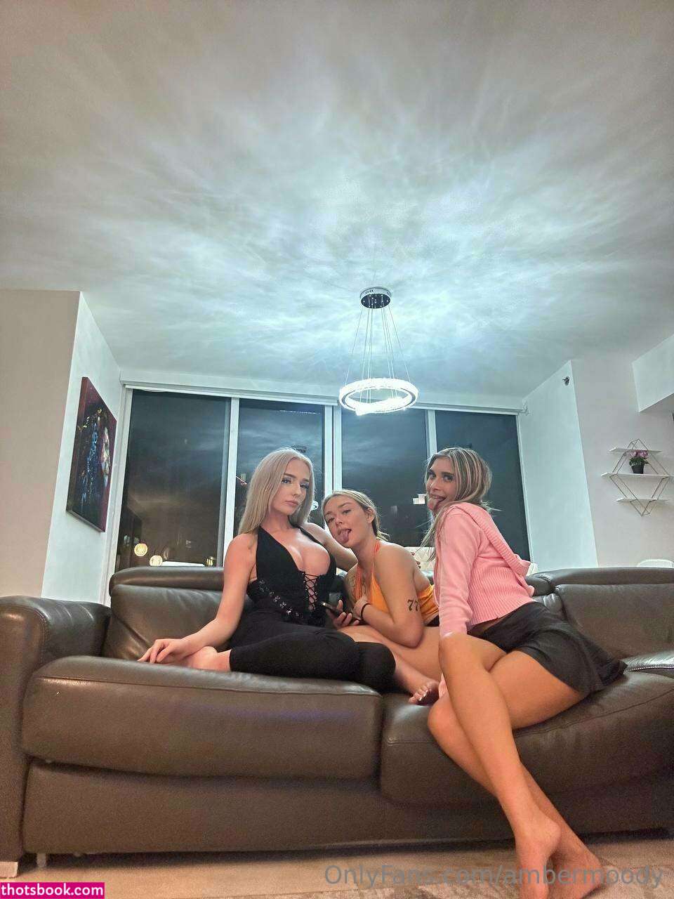 Ambermooody Photo #109