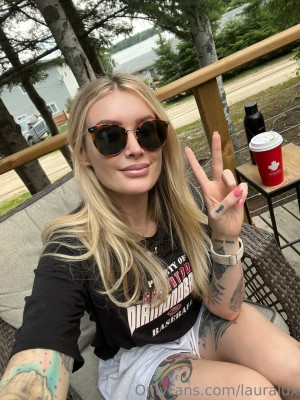 Laura Lux Photo #116