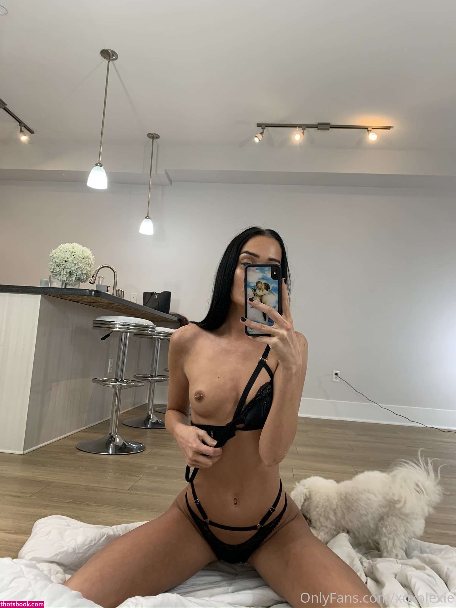 Lexie Wilcox Photo #44