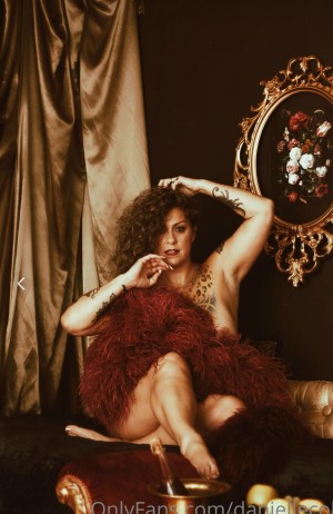 Danielle Colby Photo #41