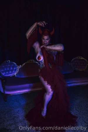 Danielle Colby Photo #56