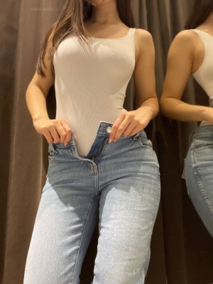 Diana Daniels Photo #33