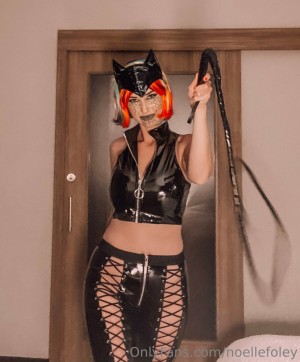 Noelle Foley Photo #19