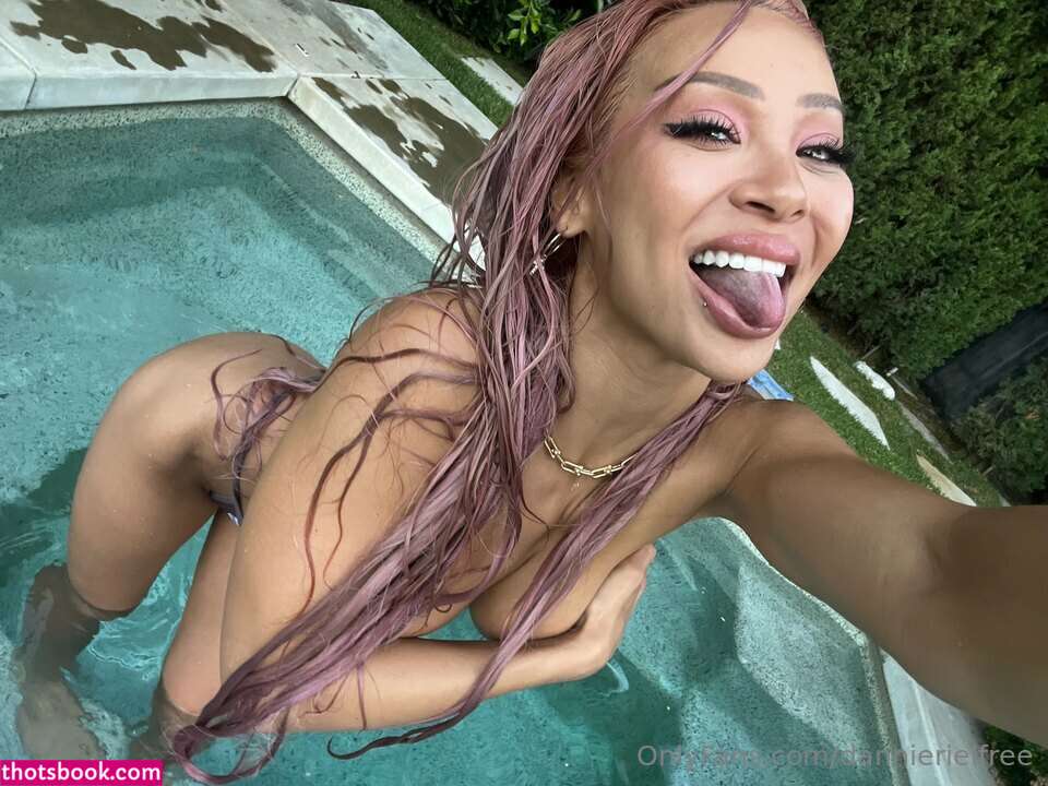 Dannie Riel Photo #65