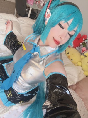 Junkenstein Photo #80