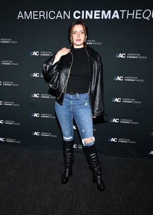 Bella Thorne Photo #300