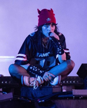 Billie Eilish Photo #64