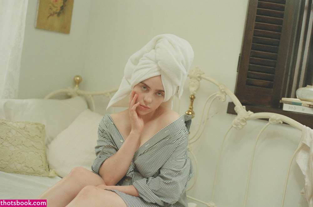 Billie Eilish Photo #104