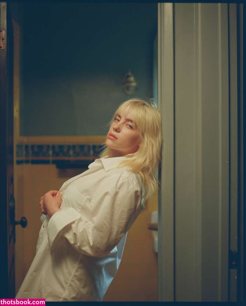 Billie Eilish Photo #113