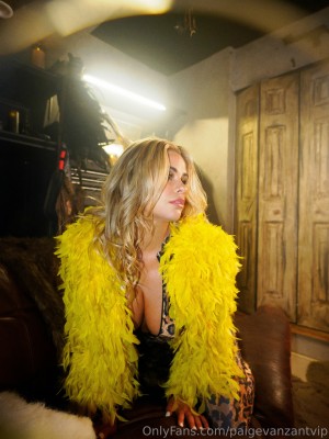 Paige Vanzant Photo #268