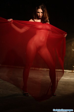 Carlotta Champagne Photo #116