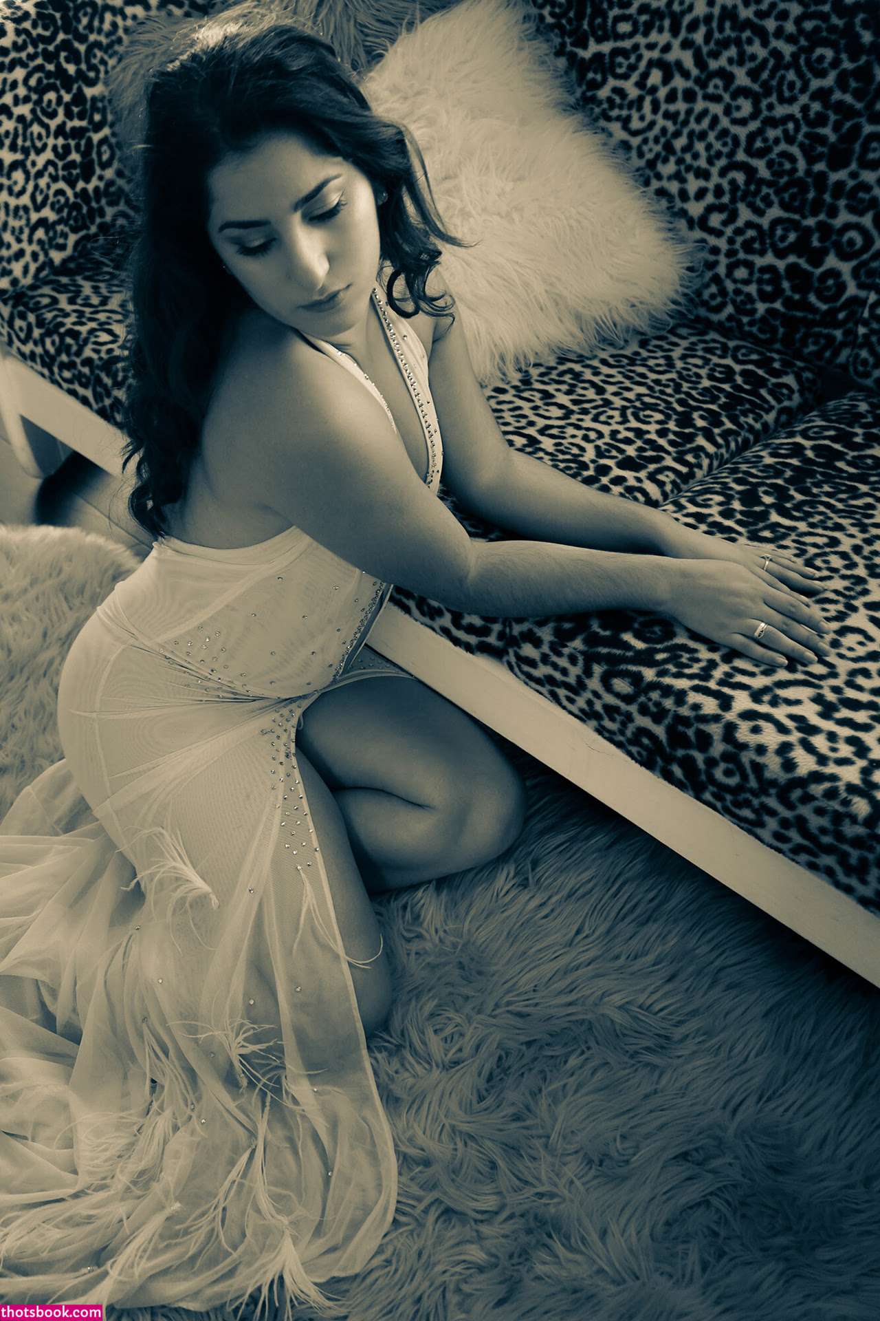 Carlotta Champagne Photo #163