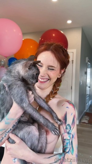 Catziilla Video #307