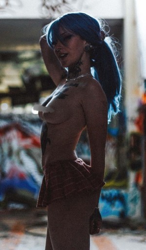 Fals3real1ty Photo #10