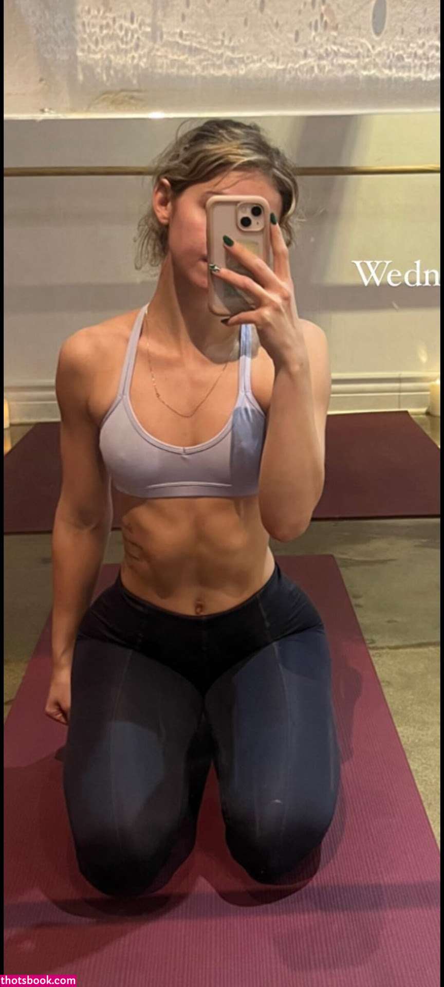 Lauren Johnson Photo #24