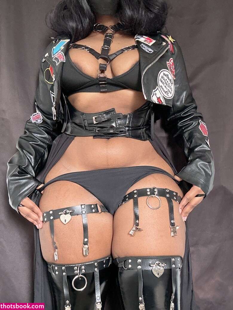 unholyybunnyy Photo #35