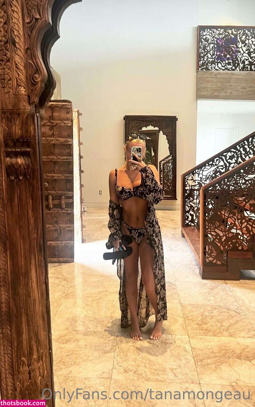 Tana Mongeau Photo #134