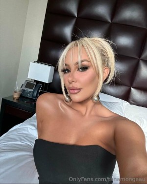 Tana Mongeau Photo #210