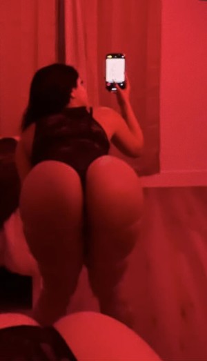 Evelyn Ortiz Photo #4