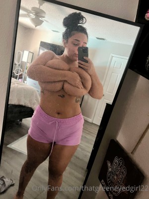 Thatgreeneyedgirl22 Photo #78