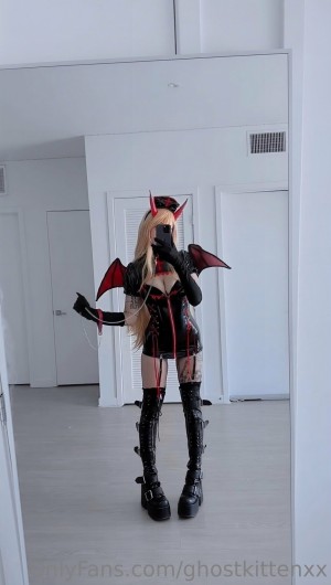 ghostkittenxx Photo #122